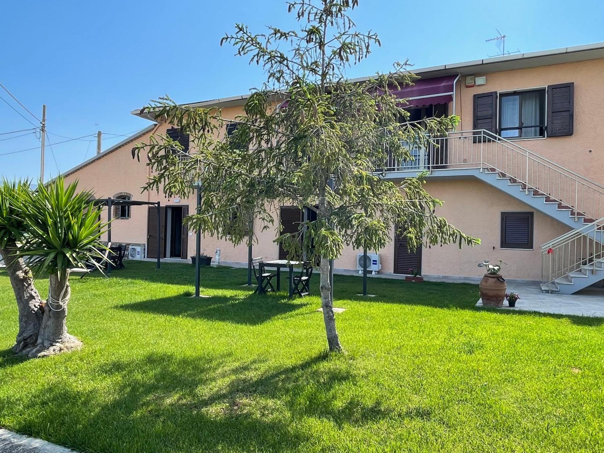 דונוראטיקו Agriturismo Da Michele E Carmela Di Voli Patrizia מראה חיצוני תמונה
